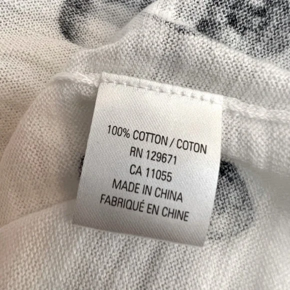 Skull Cashmere Cotton Skull Print Sweater-White & Black Size S NWT - Picture 3 of 3